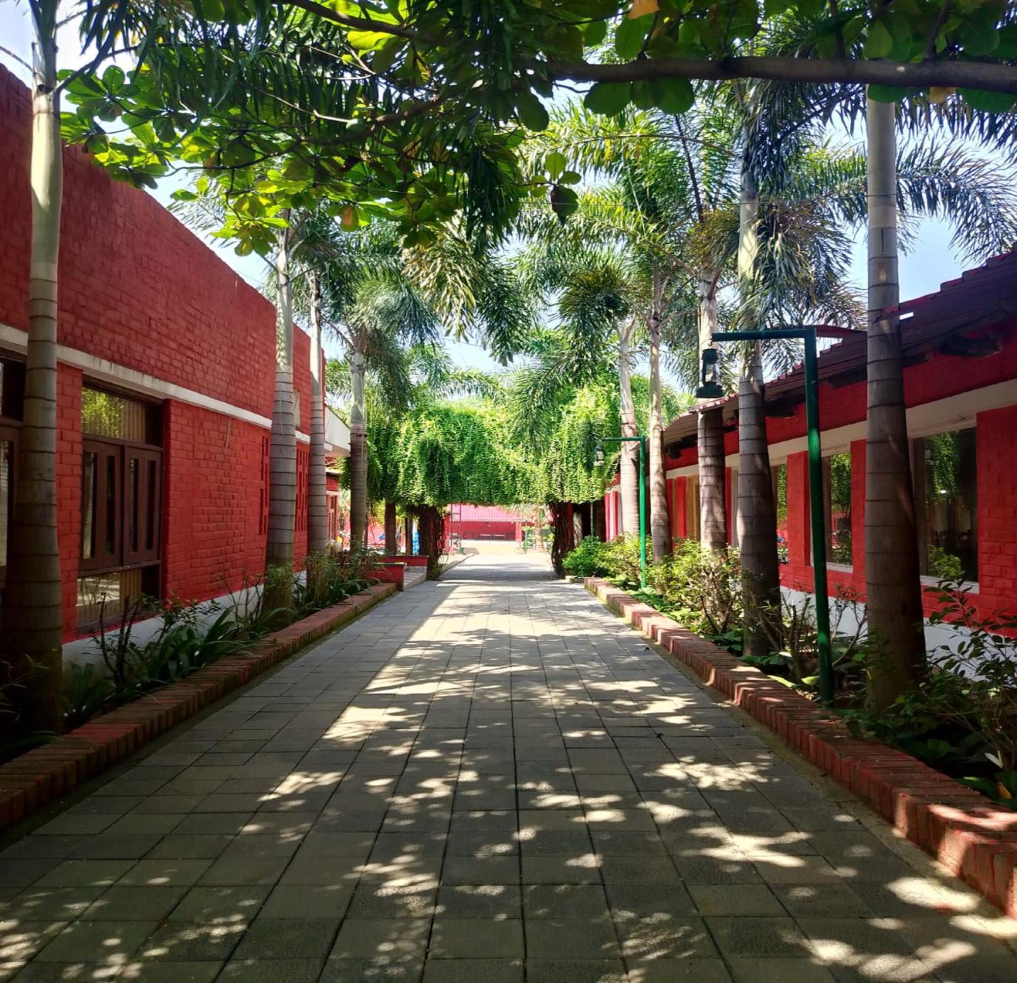 Green Point - Hotels And Resorts In Angul Buitenkant foto