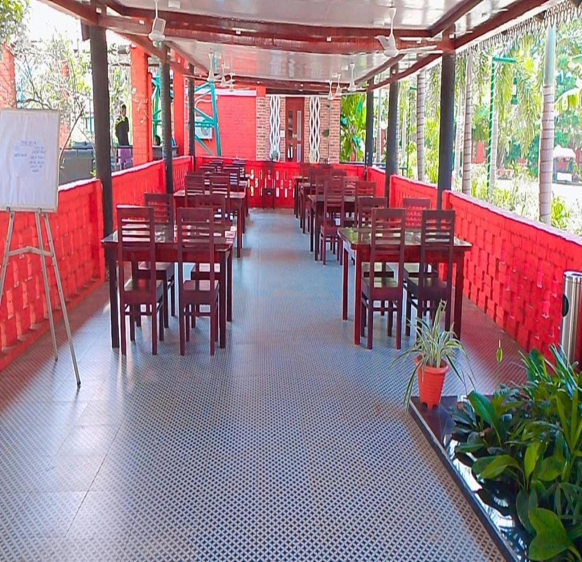 Green Point - Hotels And Resorts In Angul Buitenkant foto