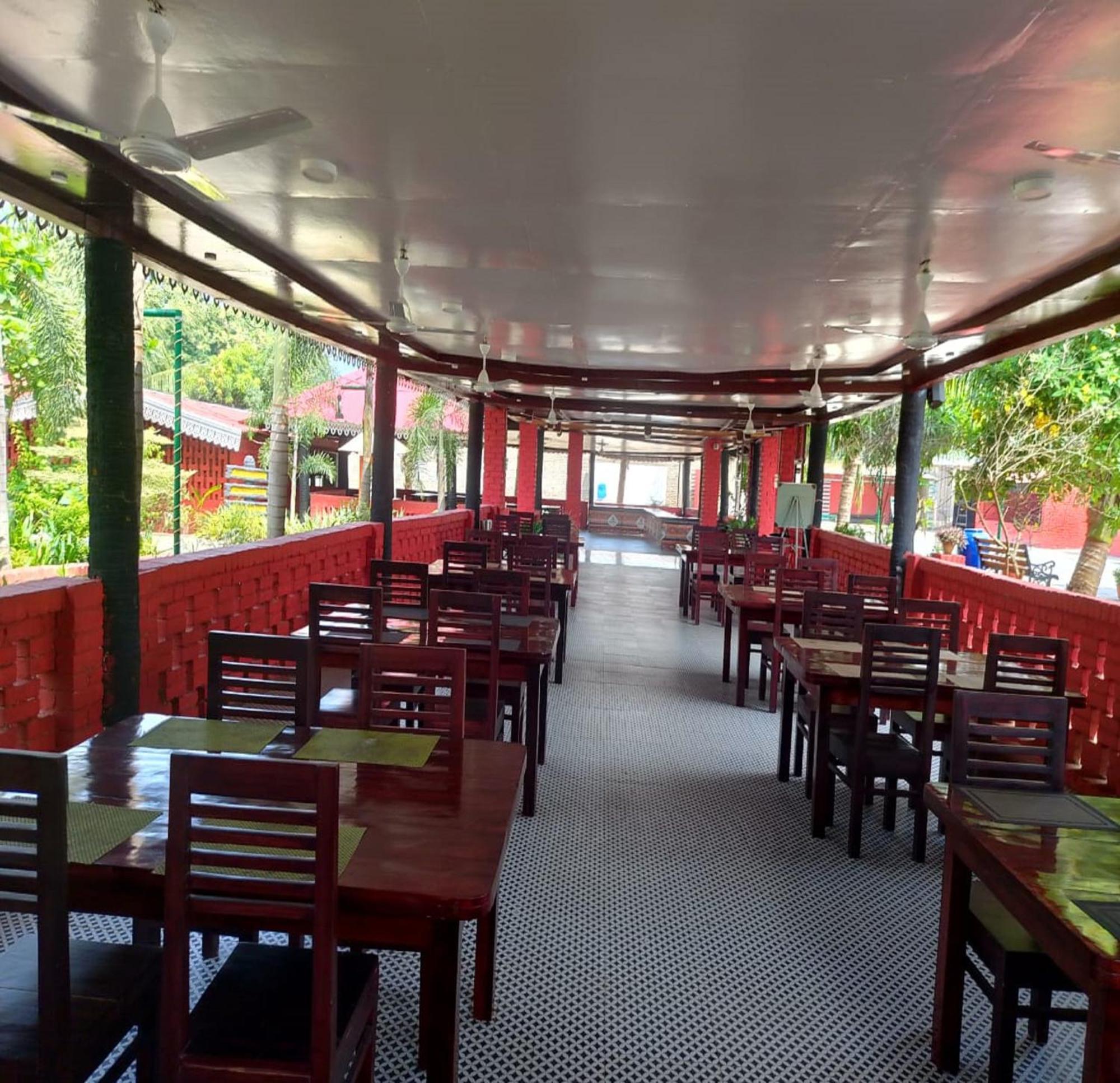 Green Point - Hotels And Resorts In Angul Buitenkant foto